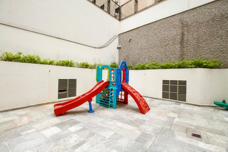 Apartamento para alugar com 143m², 2 quartos e 1 vagaÁrea Comum - Jardim e Playground
