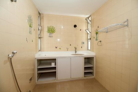 Apartamento para alugar com 143m², 2 quartos e 1 vagaBanheiro