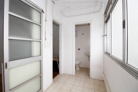 Apartamento para alugar com 143m², 2 quartos e 1 vagaÁrea de Serviço