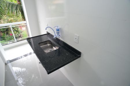 Casa de condomínio para alugar com 52m², 2 quartos e sem vagaCozinha