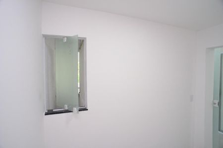 Casa de condomínio para alugar com 52m², 2 quartos e sem vagaQuarto