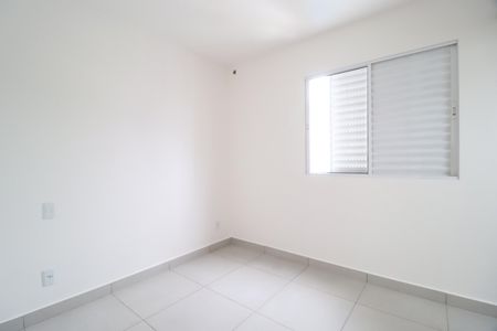 Apartamento para alugar com 70m², 2 quartos e 2 vagasQuarto 2 - Suíte