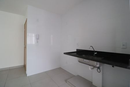 Apartamento para alugar com 70m², 2 quartos e 2 vagasCozinha