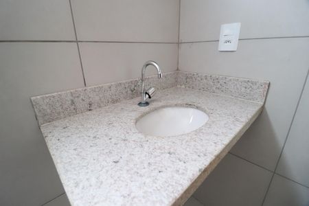Apartamento para alugar com 70m², 2 quartos e 2 vagasBanheiro Social