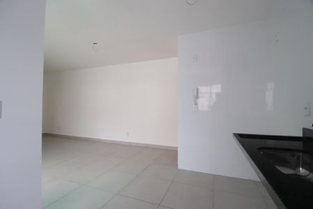 Apartamento para alugar com 70m², 2 quartos e 2 vagasCozinha