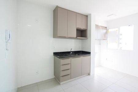 Apartamento para alugar com 70m², 2 quartos e 2 vagasCozinha