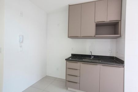 Apartamento para alugar com 70m², 2 quartos e 2 vagasCozinha