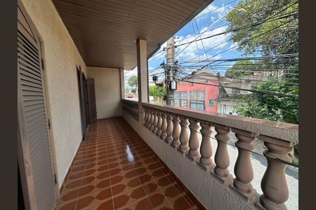 Casa para alugar com 125m², 4 quartos e 2 vagasVaranda