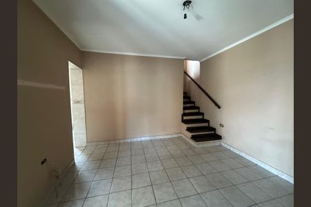 Casa para alugar com 125m², 4 quartos e 2 vagasSala