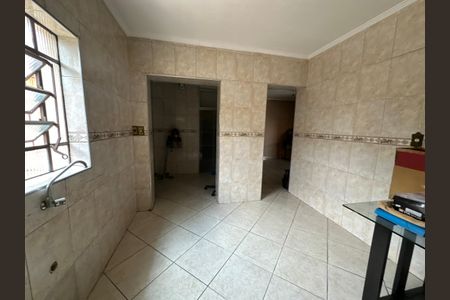 Casa para alugar com 125m², 4 quartos e 2 vagasCozinha