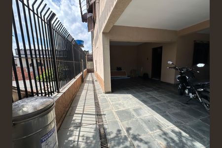 Casa para alugar com 125m², 4 quartos e 2 vagasGaragem