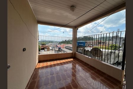 Casa para alugar com 125m², 4 quartos e 2 vagasVaranda