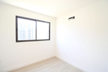 Apartamento à venda com 126m², 4 quartos e 2 vagasQuarto 2