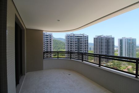 Apartamento à venda com 126m², 4 quartos e 2 vagasSala - Varanda