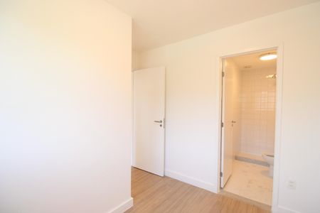 Apartamento à venda com 126m², 4 quartos e 2 vagasSuíte 1