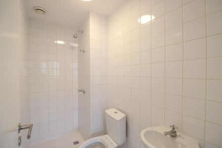 Apartamento à venda com 126m², 4 quartos e 2 vagasBanheiro da suíte 1