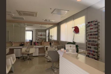 Apartamento à venda com 126m², 4 quartos e 2 vagasÁrea comum - Salão de beleza