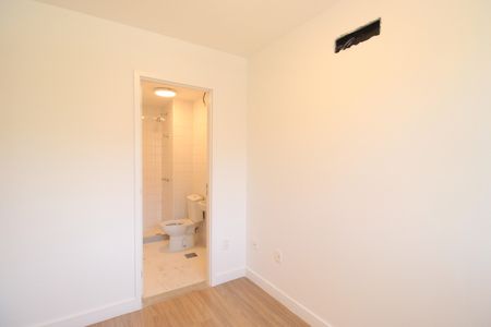 Apartamento à venda com 126m², 4 quartos e 2 vagasSuíte 1