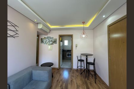 Apartamento para alugar com 63m², 2 quartos e 1 vagaSala