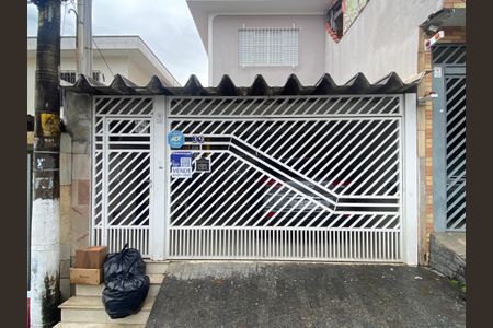 Casa à venda com 127m², 3 quartos e 2 vagasFachada