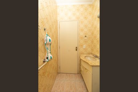 Casa à venda com 127m², 3 quartos e 2 vagasBanheiro da Suíte