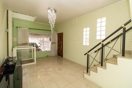 Sala de casa à venda com 3 quartos, 127m² em Vila Medeiros, São Paulo