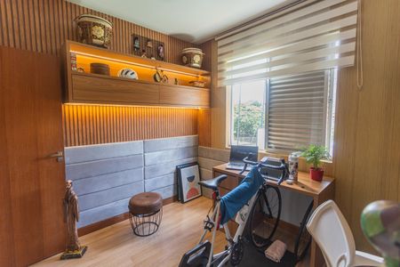 Apartamento à venda com 96m², 3 quartos e 2 vagasQuarto 3