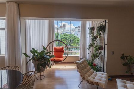 Apartamento à venda com 96m², 3 quartos e 2 vagasSala