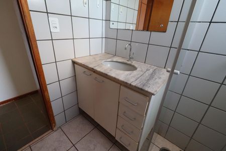 Apartamento para alugar com 46m², 1 quarto e 1 vaga Apartamento para alugar com 46m², 1 quarto e 1 vagaBanheiro da Suíte