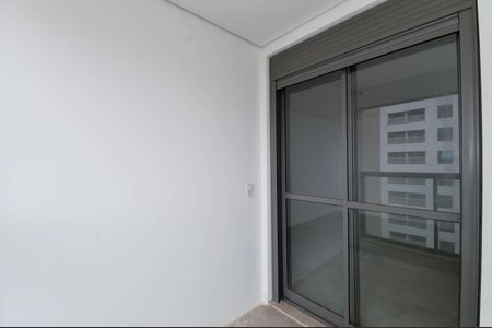 Apartamento à venda com 150m², 3 quartos e 3 vagasVaranda do Quarto 3