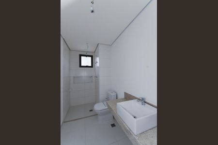 Apartamento à venda com 150m², 3 quartos e 3 vagasBanheiro do Quarto 3