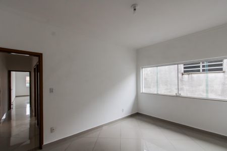 Casa para alugar com 350m², 3 quartos e sem vagaQuarto 2