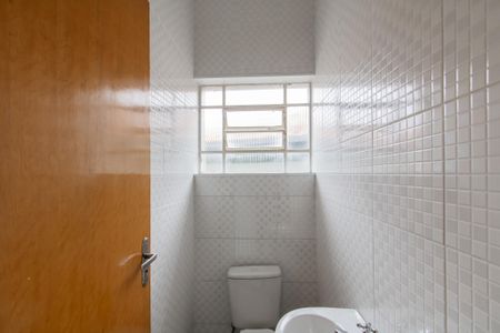 Casa para alugar com 350m², 3 quartos e sem vagaBanheiro de serviço