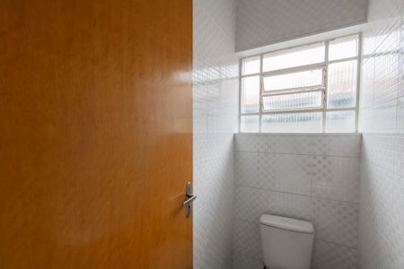 Casa para alugar com 350m², 3 quartos e sem vagaBanheiro de serviço