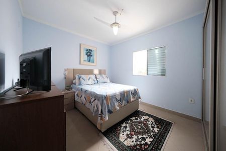 Casa à venda com 150m², 3 quartos e 7 vagasSuíte