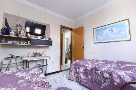 Apartamento à venda com 3 quartos, 85m² em Novo Riacho, Contagem