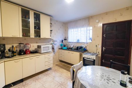 Casa à venda com 160m², 2 quartos e 1 vaga Casa à venda com 160m², 2 quartos e 1 vagaCozinha