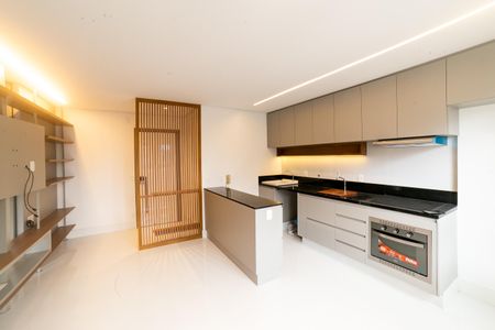 Sala de apartamento para alugar com 1 quarto, 44m² em Funcionários, Belo Horizonte