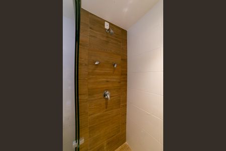 Banheiro da Suíte de apartamento para alugar com 1 quarto, 44m² em Funcionários, Belo Horizonte