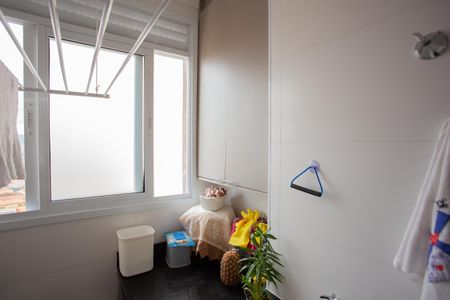 Apartamento para alugar com 38m², 2 quartos e 1 vagaÁREA DE SERVIÇO