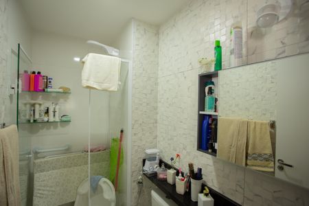 Apartamento para alugar com 38m², 2 quartos e 1 vagaBANHEIRO