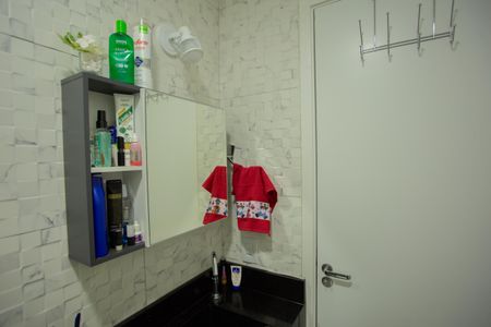 Apartamento para alugar com 38m², 2 quartos e 1 vagaBANHEIRO