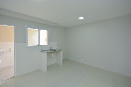 Sala/Cozinha de apartamento para alugar com 1 quarto, 50m² em Jardim Anhanguera, São Paulo