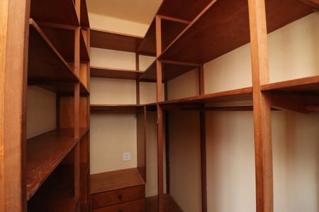 Quarto 2 de apartamento para alugar com 2 quartos, 75m² em Praia da Bandeira, Rio de Janeiro