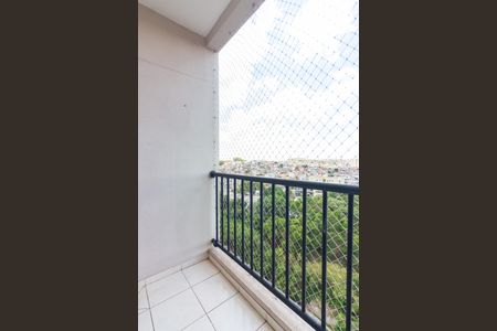Sacada de apartamento à venda com 2 quartos, 57m² em Umuarama, Osasco