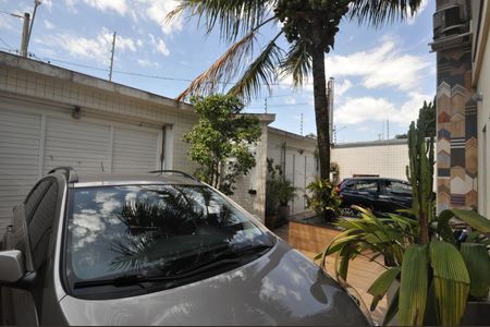 Casa à venda com 300m², 3 quartos e 5 vagasJardim