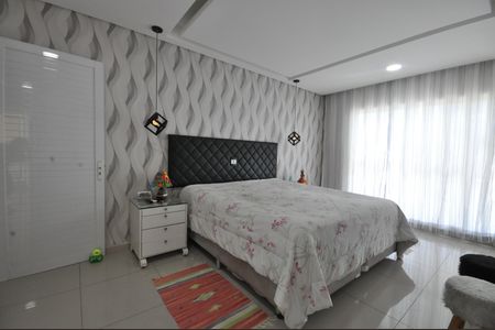 Casa à venda com 300m², 3 quartos e 5 vagasSuíte Master