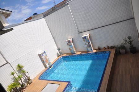 Casa à venda com 300m², 3 quartos e 5 vagasVista da Suíte 2