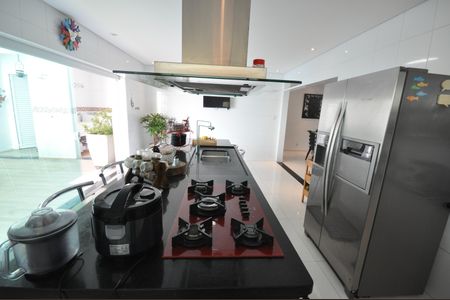 Casa à venda com 300m², 3 quartos e 5 vagasCozinha