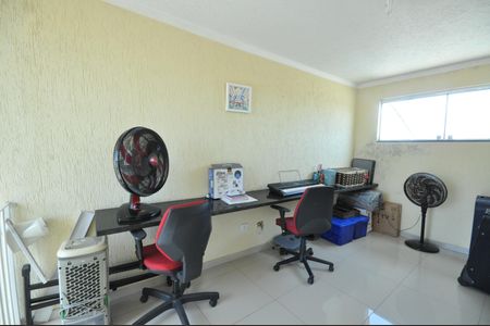 Casa à venda com 300m², 3 quartos e 5 vagasEscritório da  Suíte Master